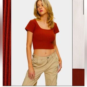 NWT Ribbed Crop Top size large